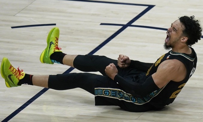  小贾伦杰克逊攻防一体，灰熊力压马刺夺榜首